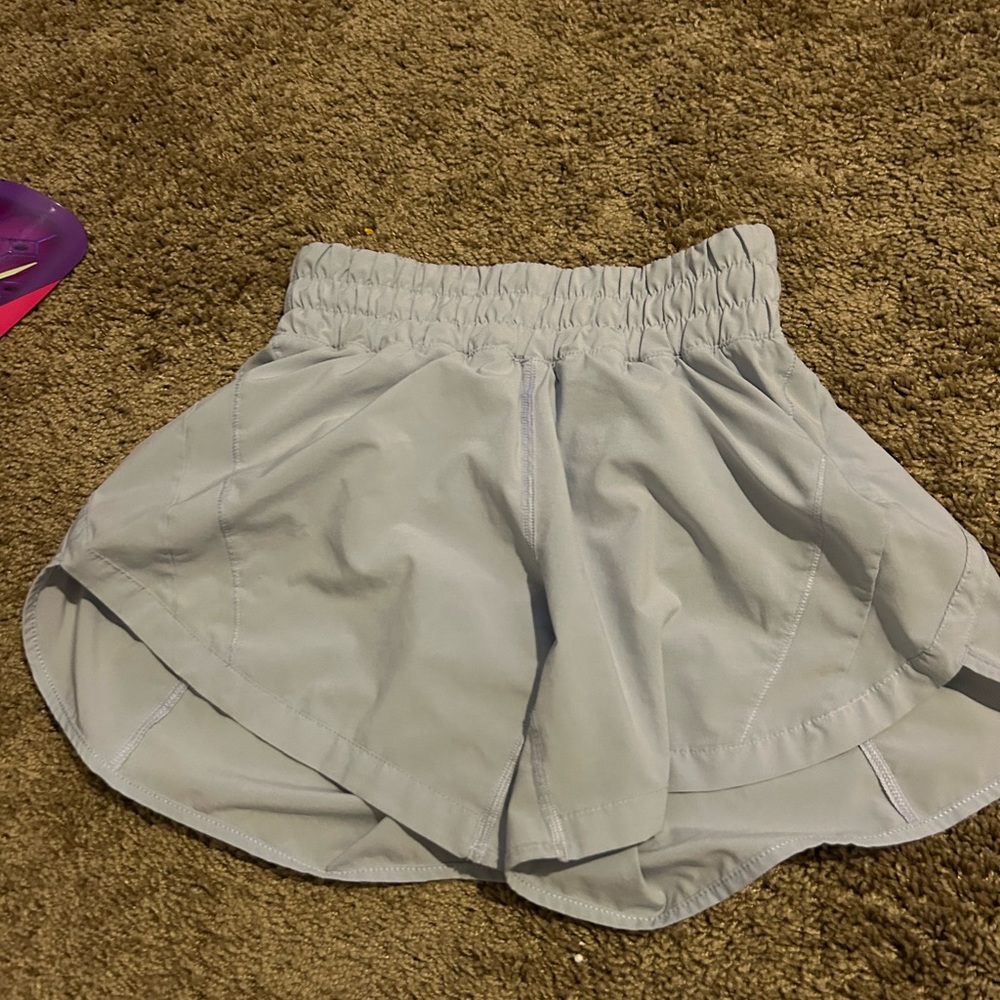 lululemon tracker shorts